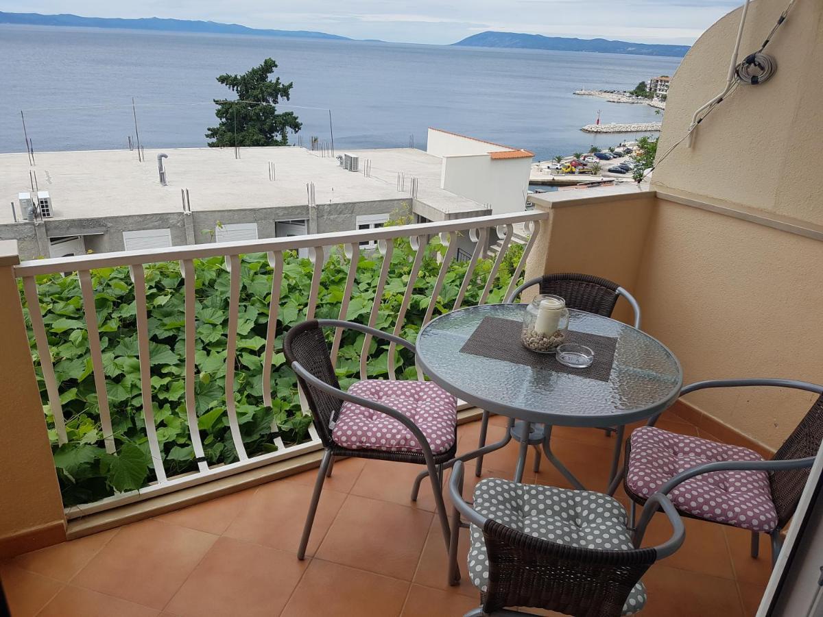 Vila Nives Подгора Экстерьер фото